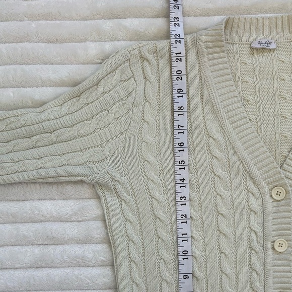 Brandy Melville John Galt Wool Blend Cable Knit Cardigan - Picture 10 of 11